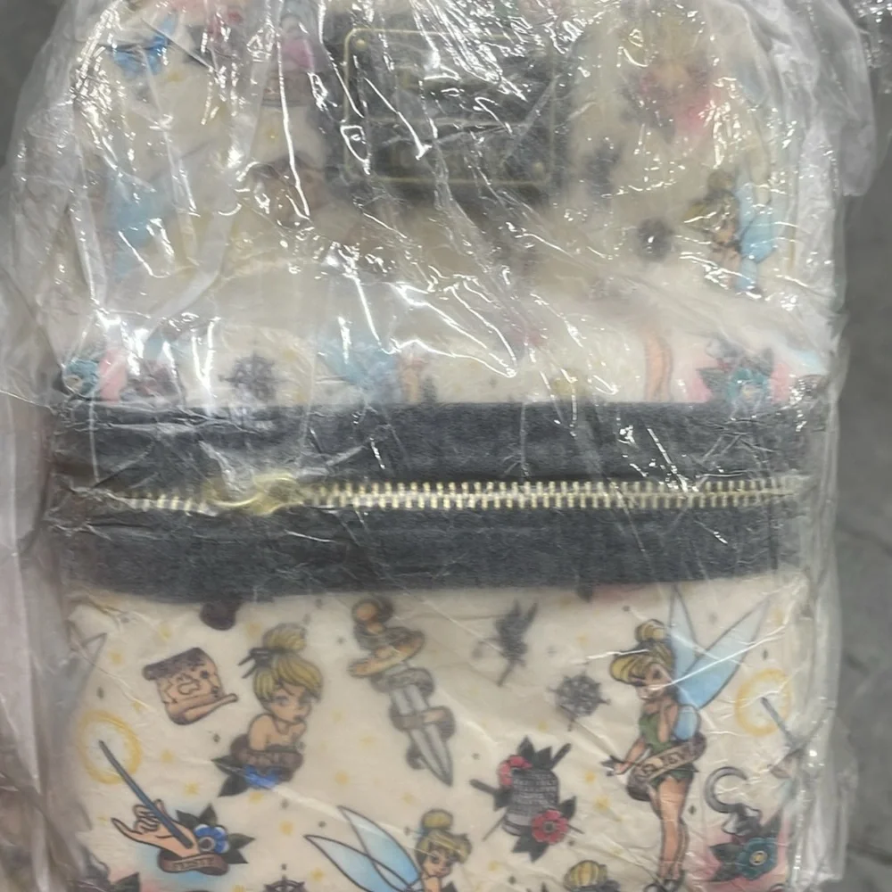 24HR DROP⬇️ SHIPS TODAY❗️Perfect placement) Tinkerbell Tattoo loungefly backpack - Picture 2 of 4